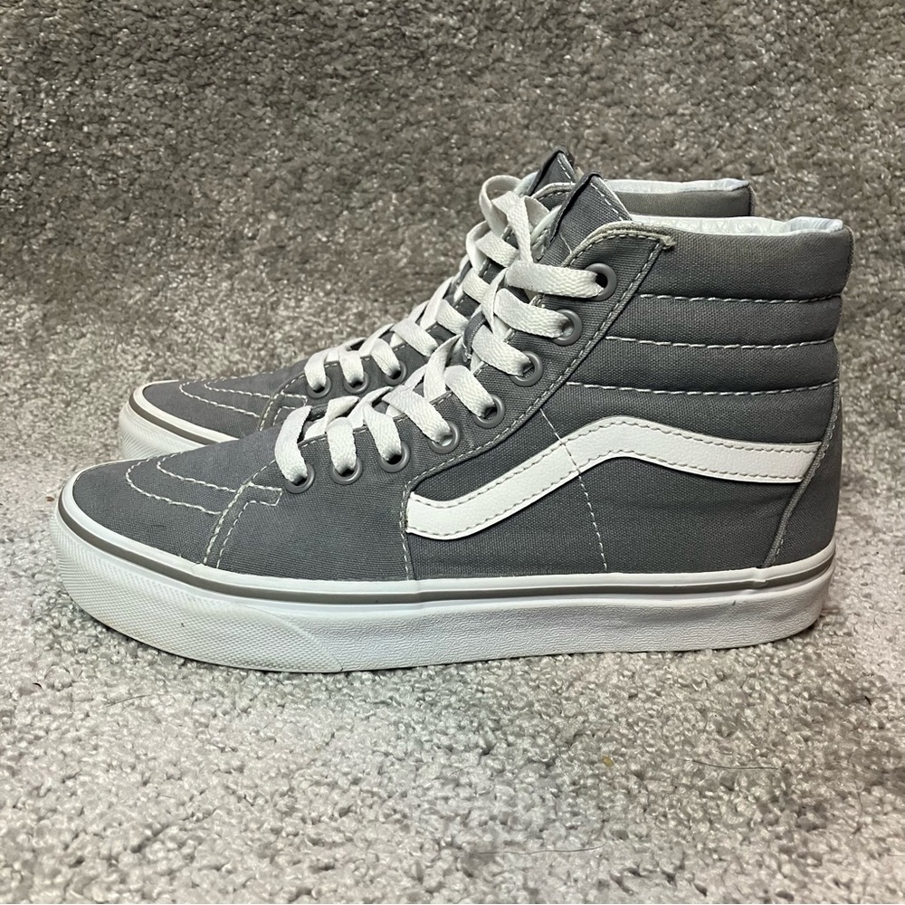 Vans Sk8-Hi High Top Gray Sneakers Size 6.5 Women’s /Men’s Size 5